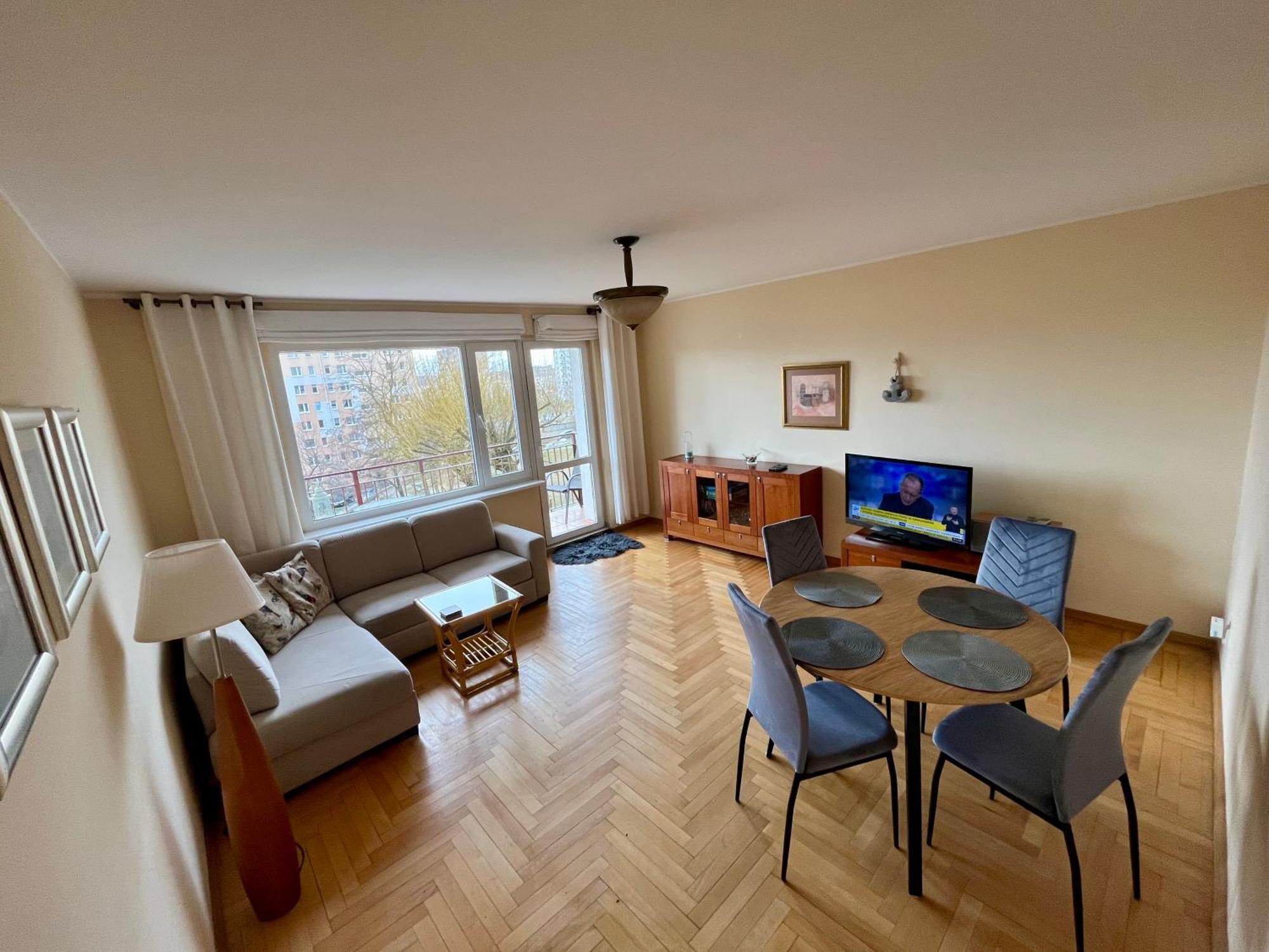 Apartament Elizabeth กดิเนีย ภายนอก รูปภาพ